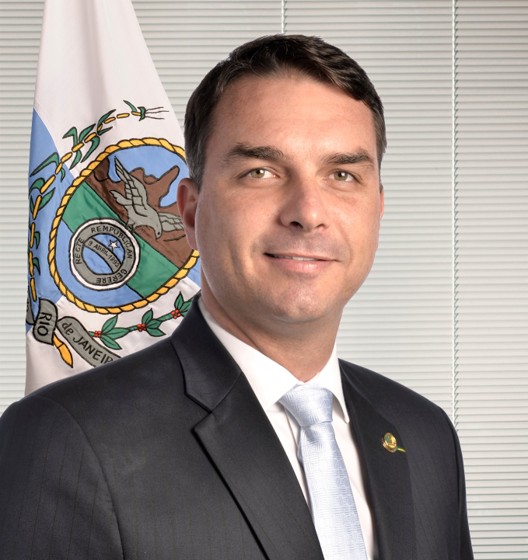 Flávio Bolsonaro, the right-wing candidate, in his official Senate portrait. Photo: Agência Senado, 2019, via Wikimedia Commons, CC BY.