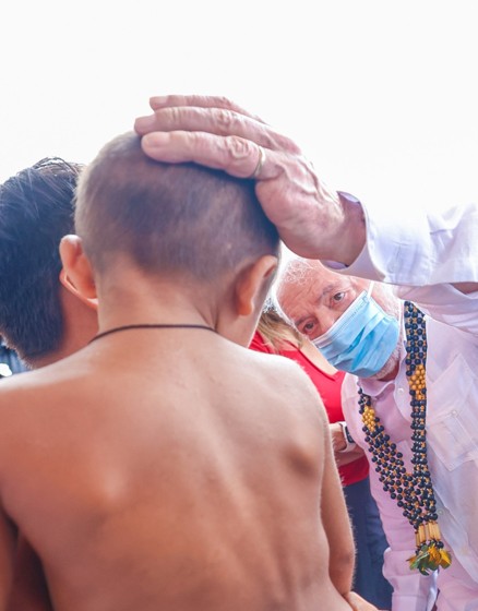Lula with a malnourished Yanomami child in Boa Vista, 21 January 2023, the week the government declared a public health emergency. Photo: Palácio do Planalto, CC BY 2.0.